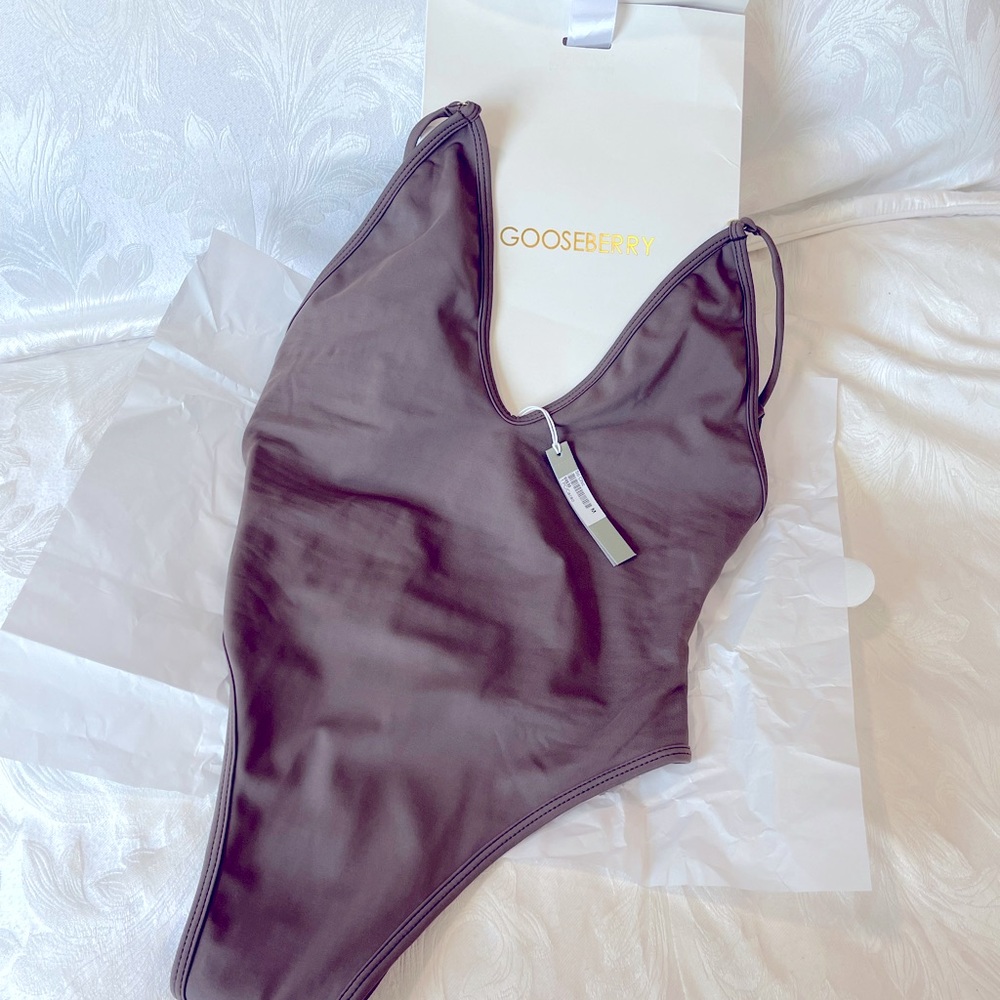 Gooseberry One Piece Cacao New with tags Size M